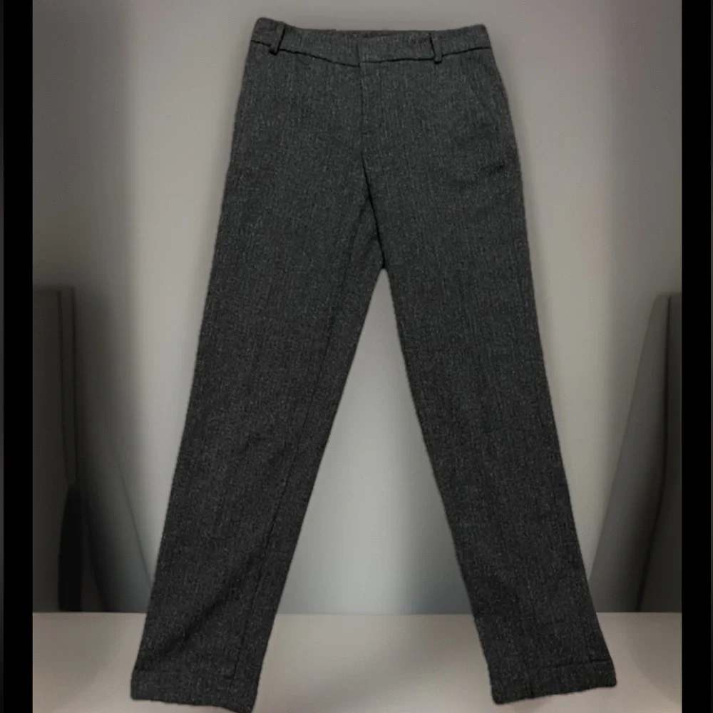 Zara Basic Side Pockets W/Front Zip, Button, & Metallic Hook Wool Grey Trousers